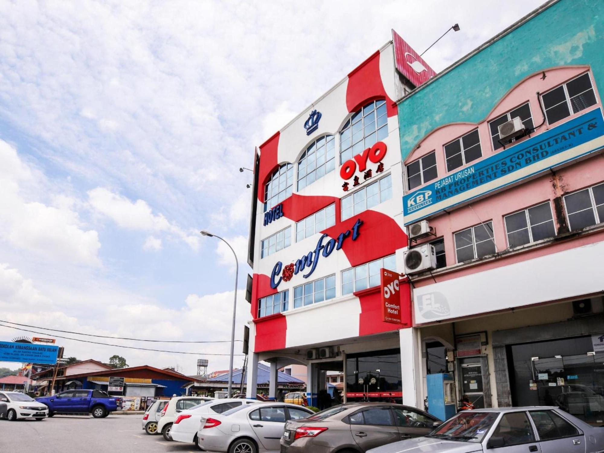 Super Oyo 340 Comfort Hotel Kampong Batu Belah Bagian luar foto