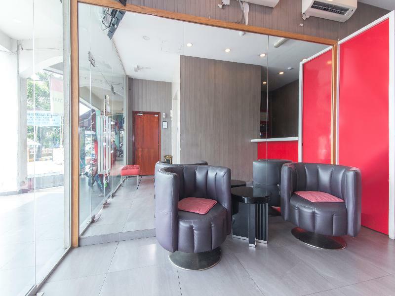 Super Oyo 340 Comfort Hotel Kampong Batu Belah Bagian luar foto